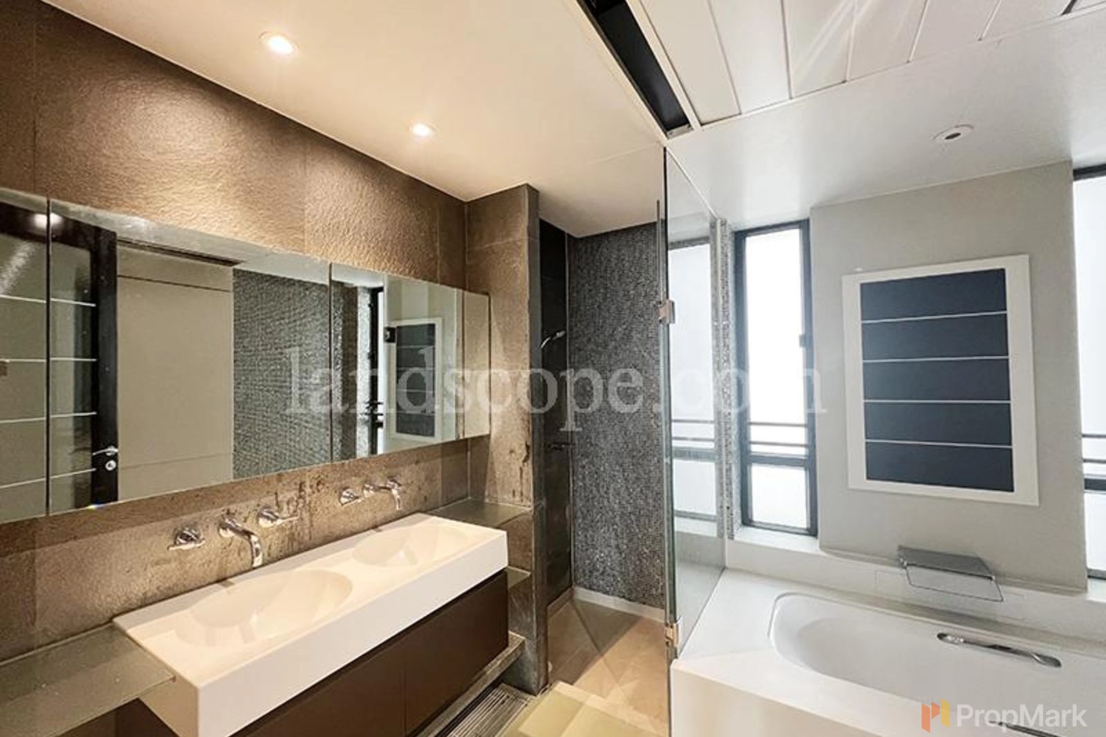 photo 4 — 11 Macdonnell Road, Mid-levels Central