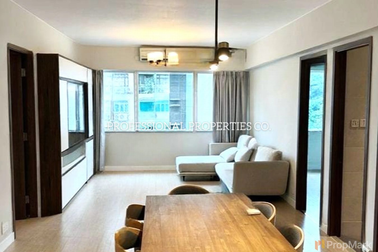 photo 4 — Morengo Court, Mid-levels East
