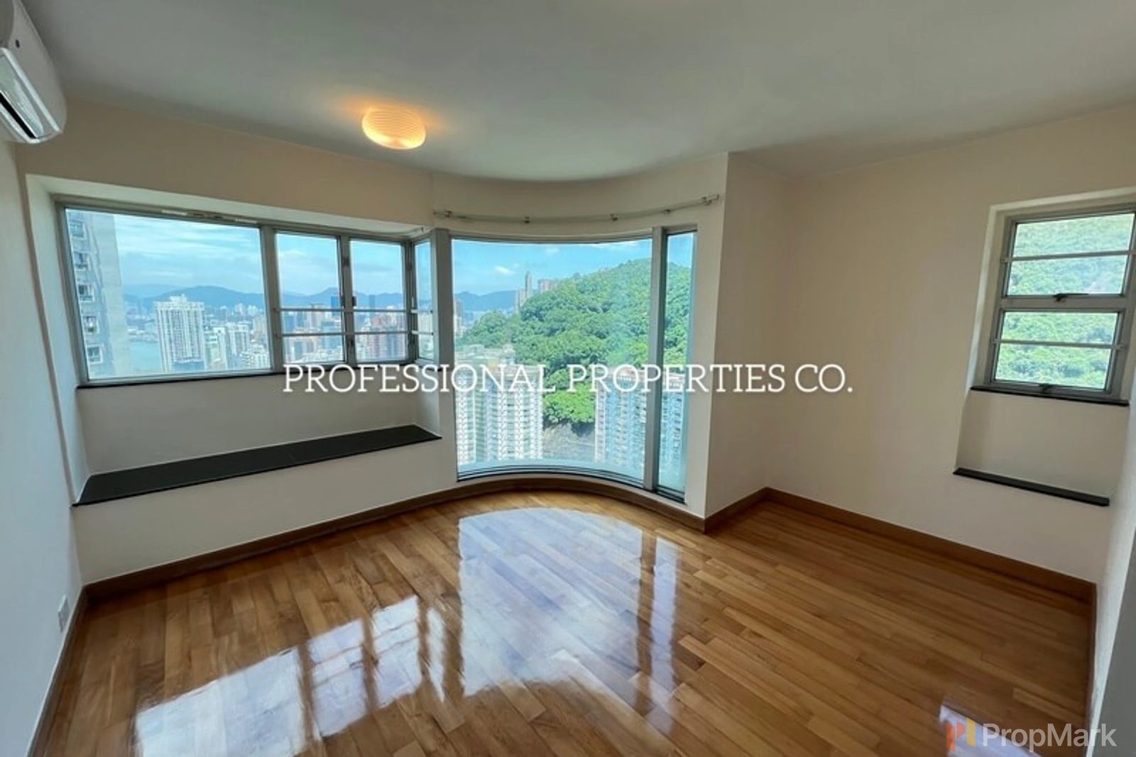 photo 13 — Grand Deco Tower, Mid-levels East