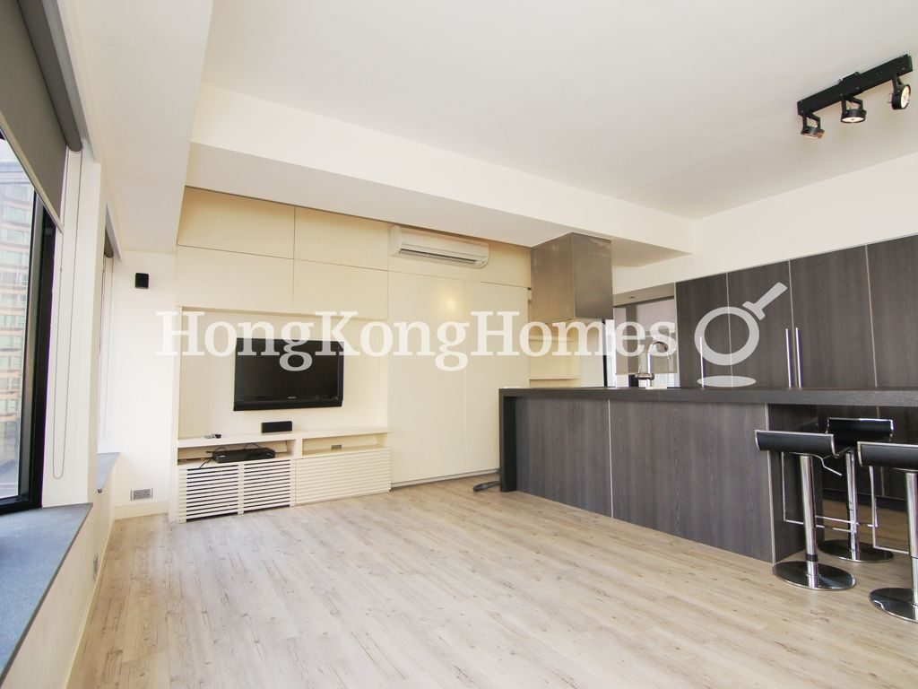 Living and Dining Room — Woodlands Terrace, Mid-levels West