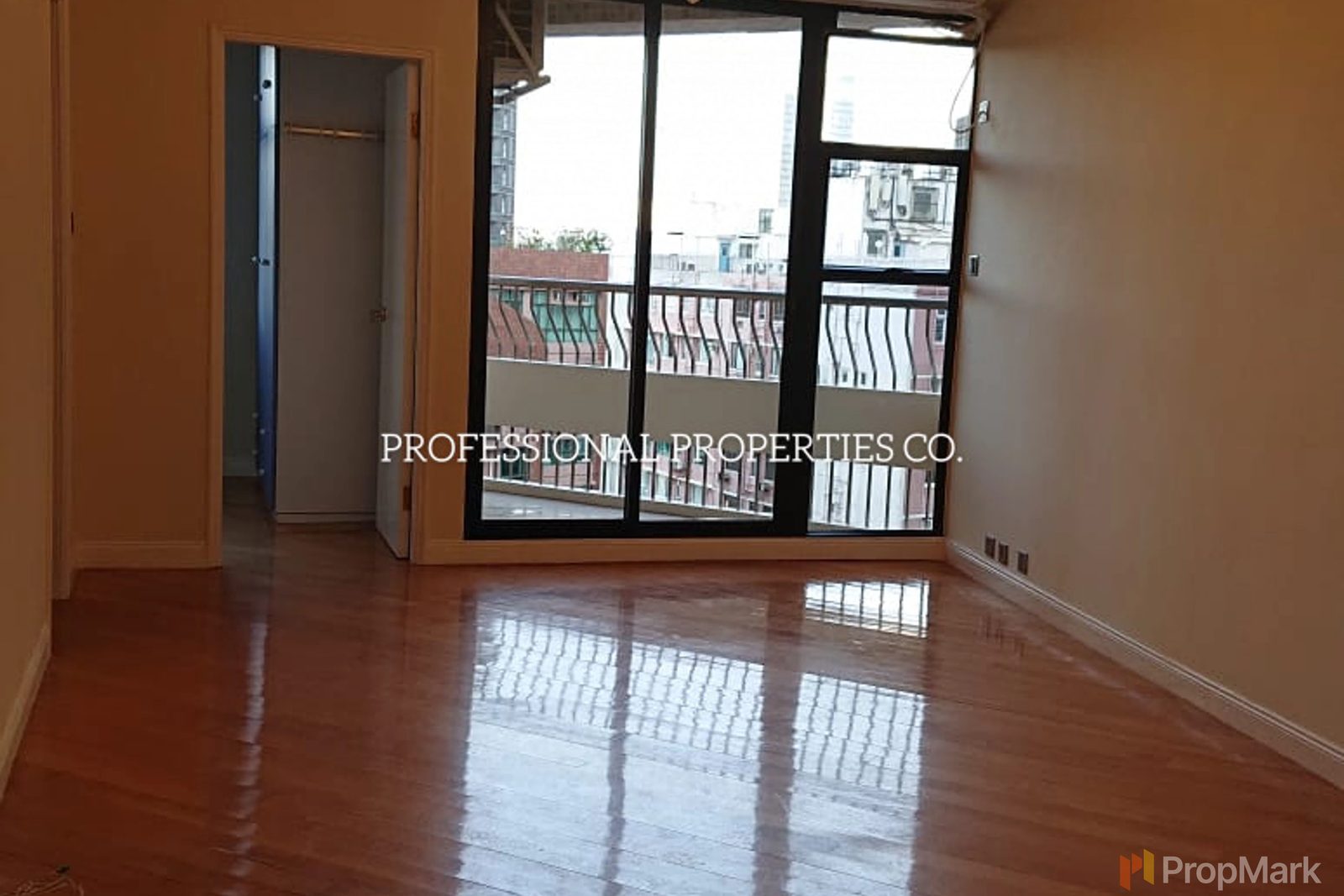 photo 4 — Scenic Heights, Mid-levels West