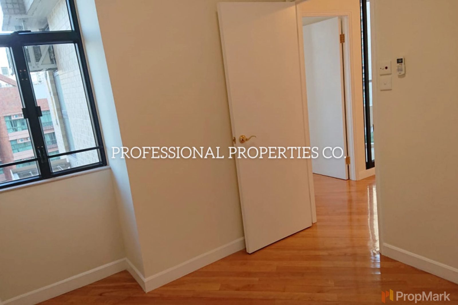 photo 7 — Scenic Heights, Mid-levels West