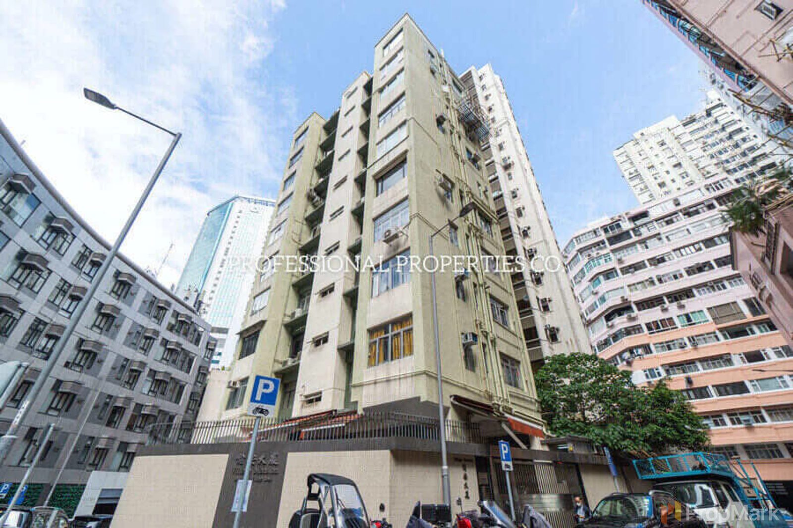 photo 14 — Village Mansion, Happy Valley