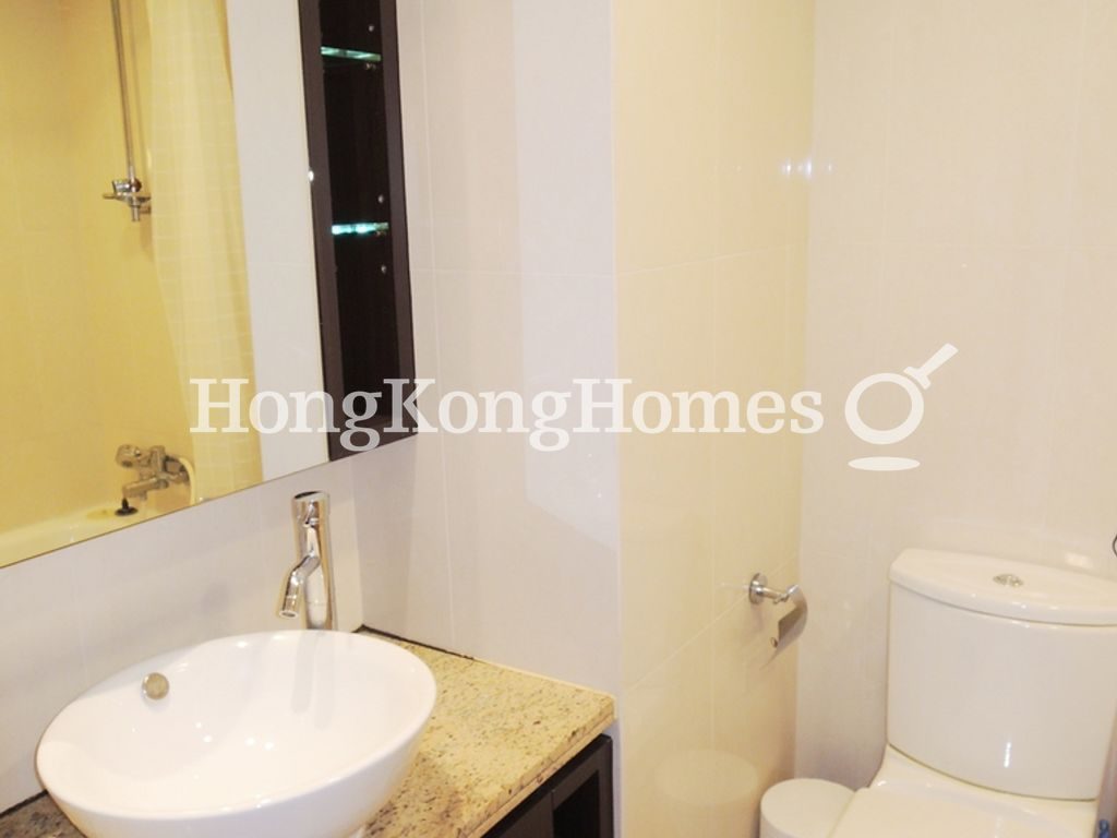 Guest Bathroom — 尚翹峰 1 座，灣仔