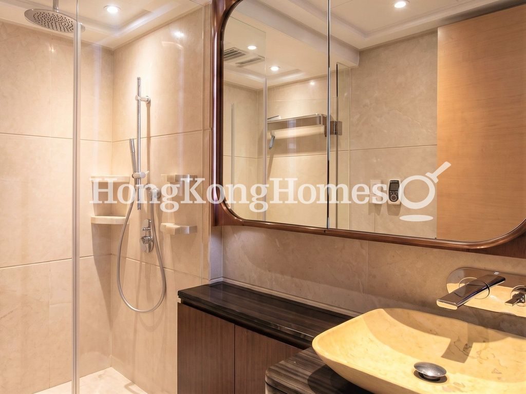 Guest Bathroom — 加多近山，西環堅尼地城