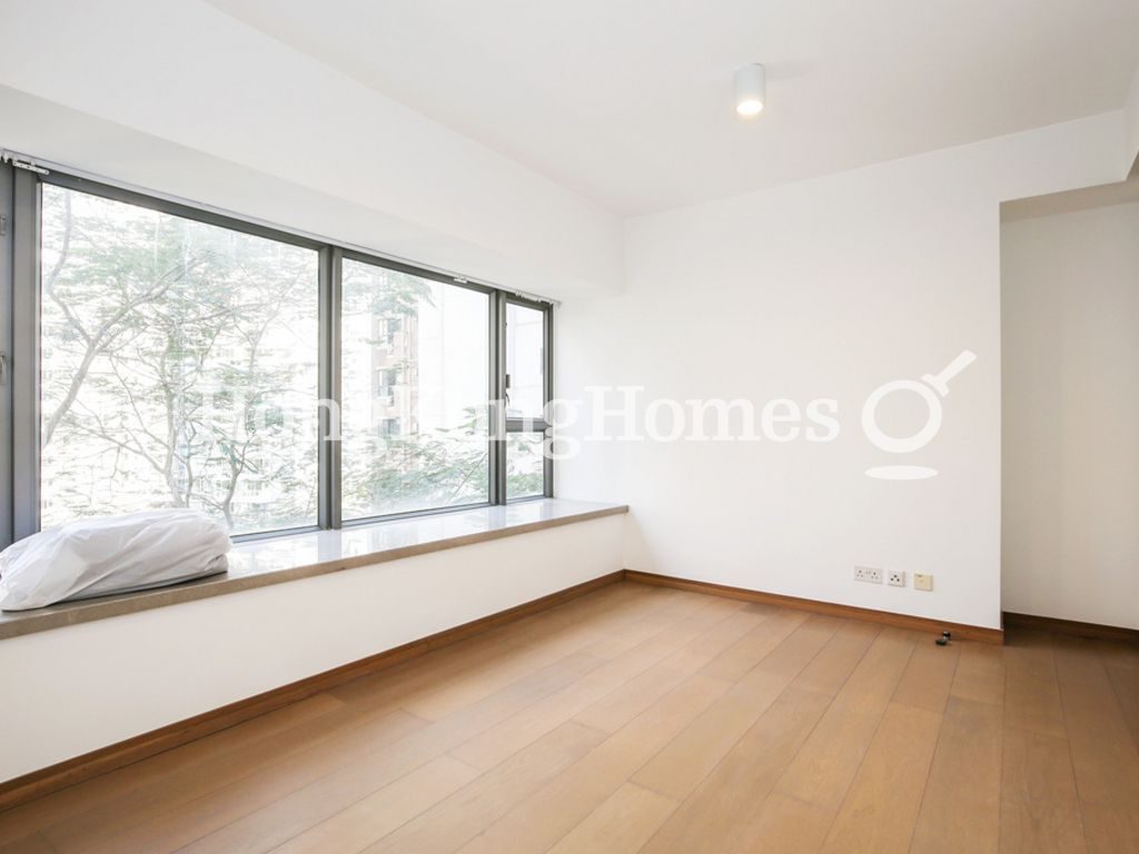 Living and Dining Room — CentrePoint, Central