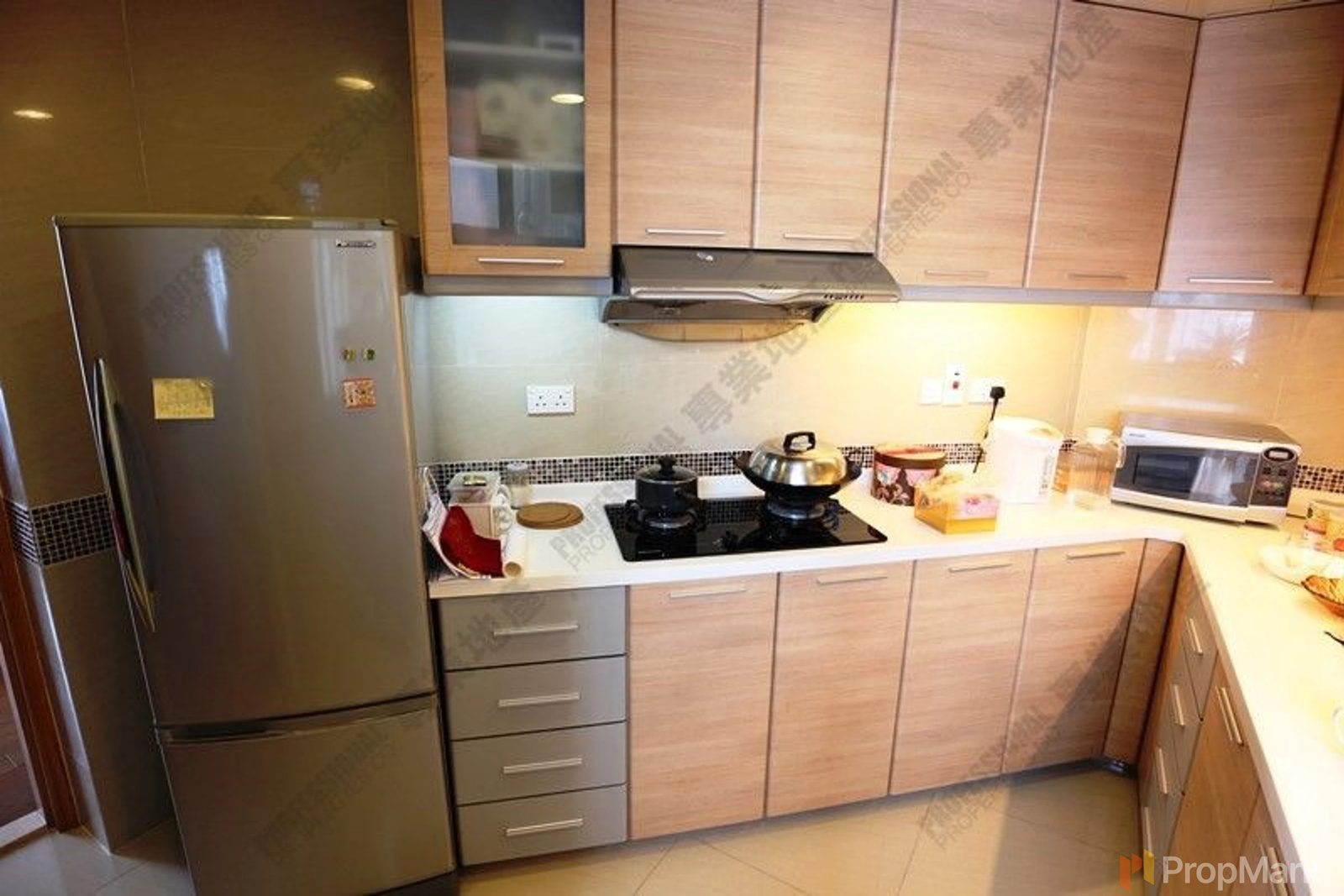 photo 12 — Robinson Place, Mid-levels West