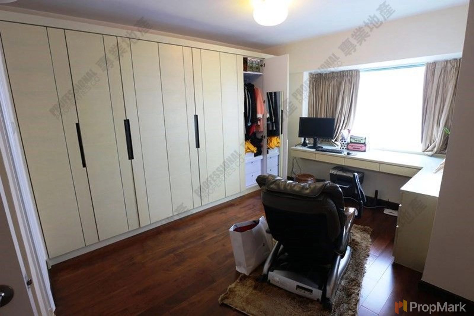 photo 9 — Robinson Place, Mid-levels West
