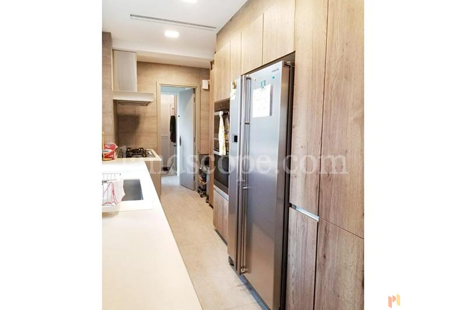 photo 6 — Chenyu Court, Mid-levels Central