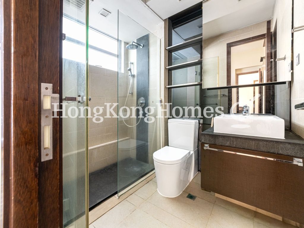 Master Bathroom — 嘉薈軒，灣仔