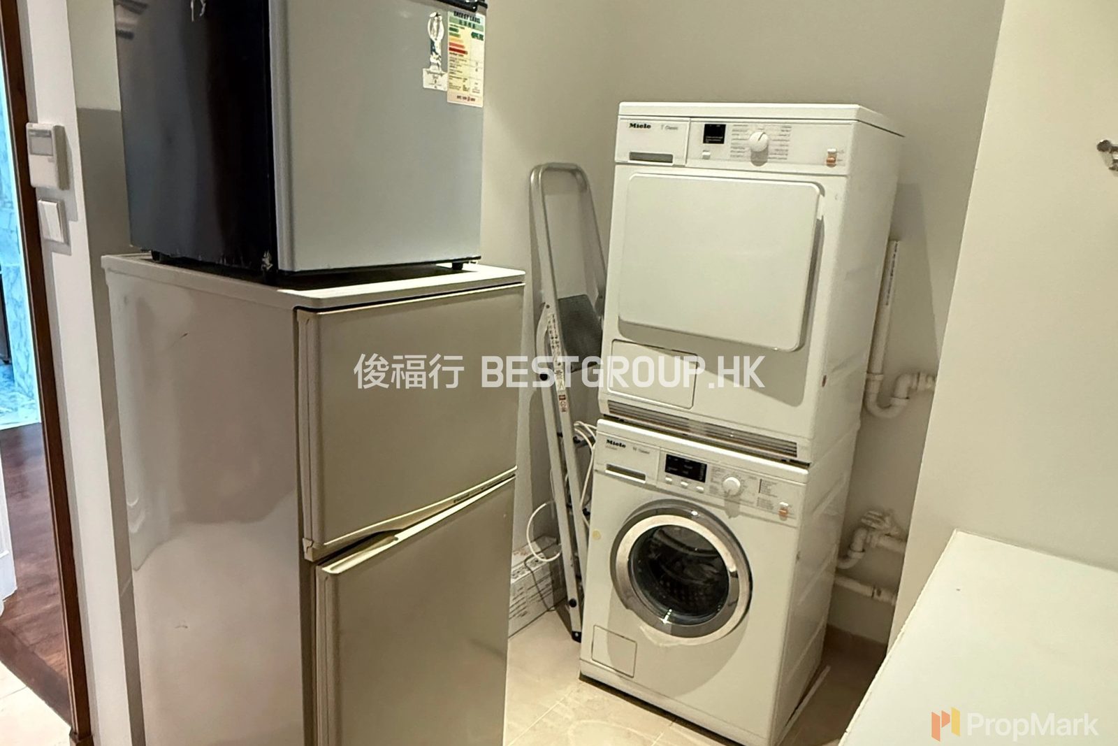 相片 15 — 淺水灣道110號，港島南區