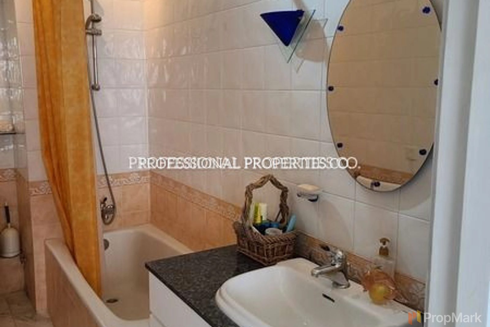 photo 103 — Coral Villas, Southside