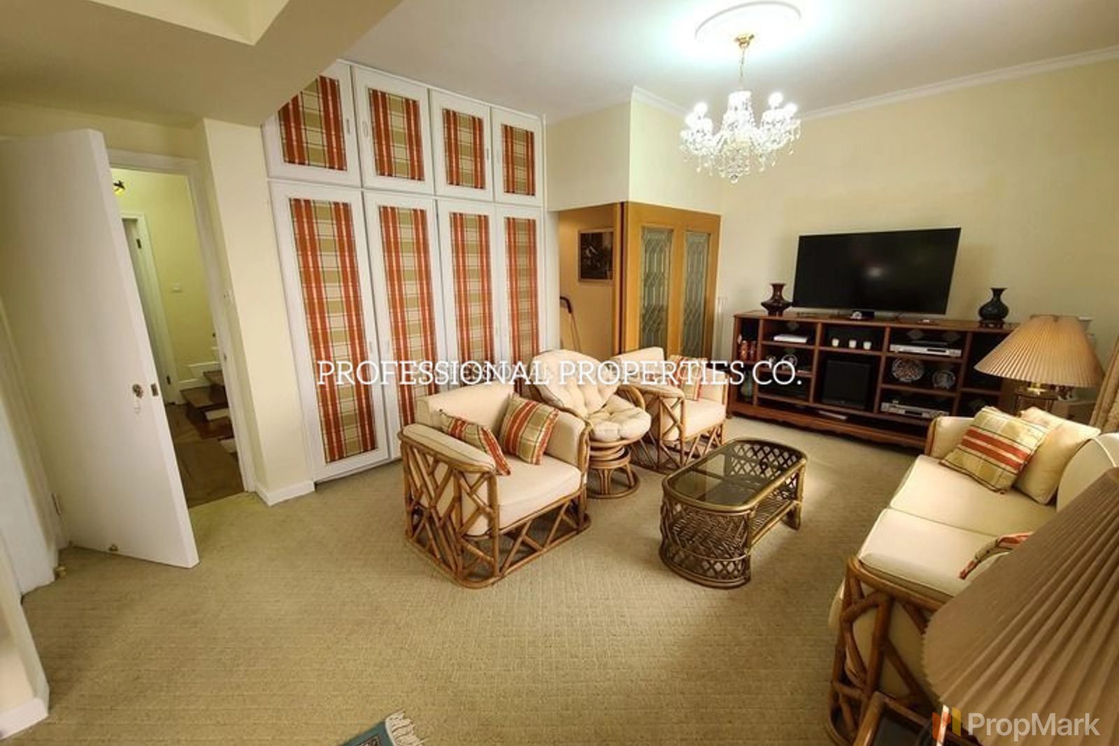 photo 115 — Coral Villas, Southside