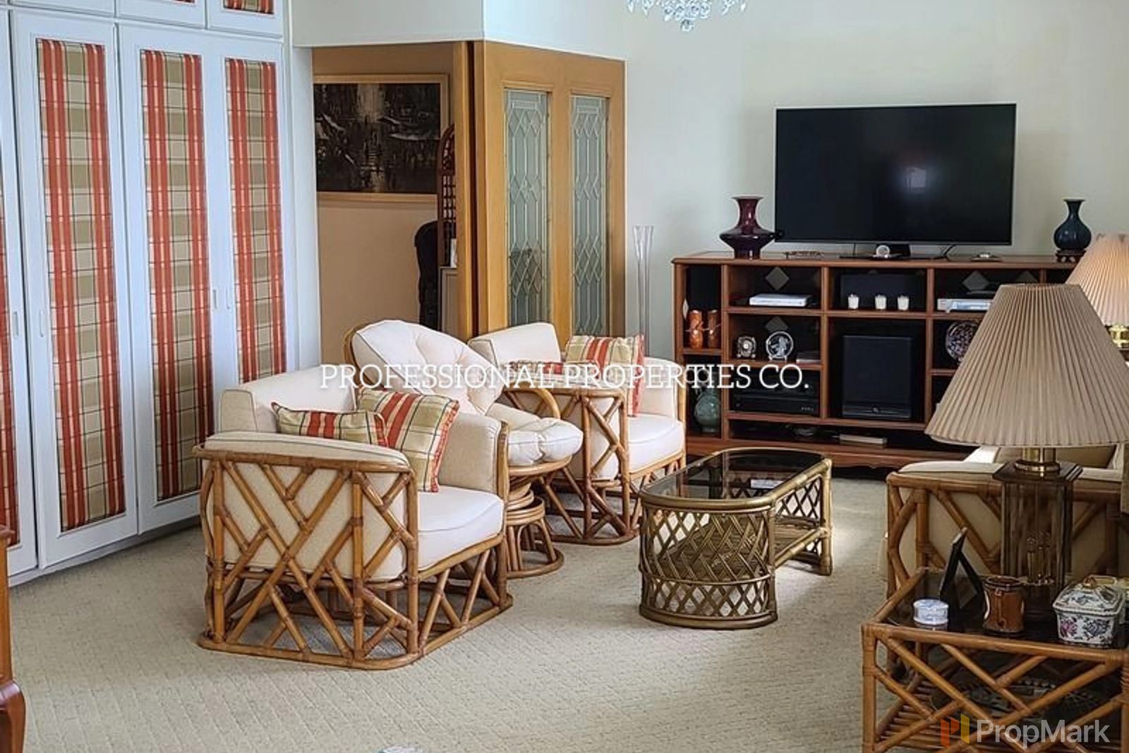 photo 117 — Coral Villas, Southside