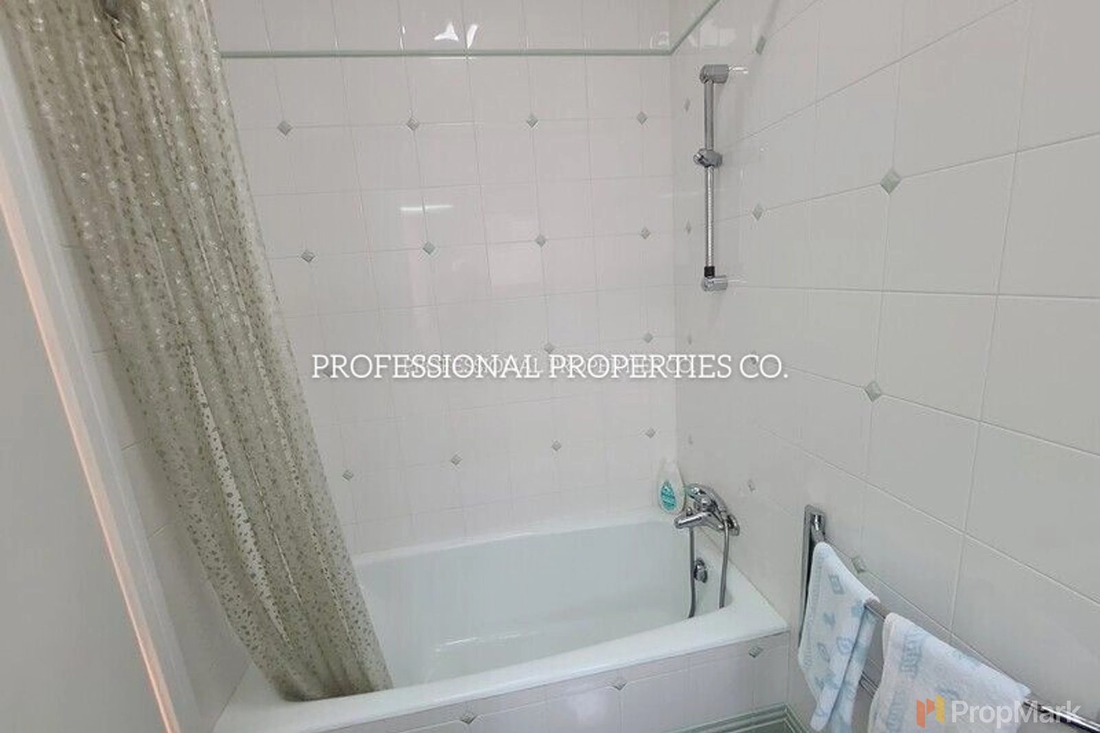photo 123 — Coral Villas, Southside