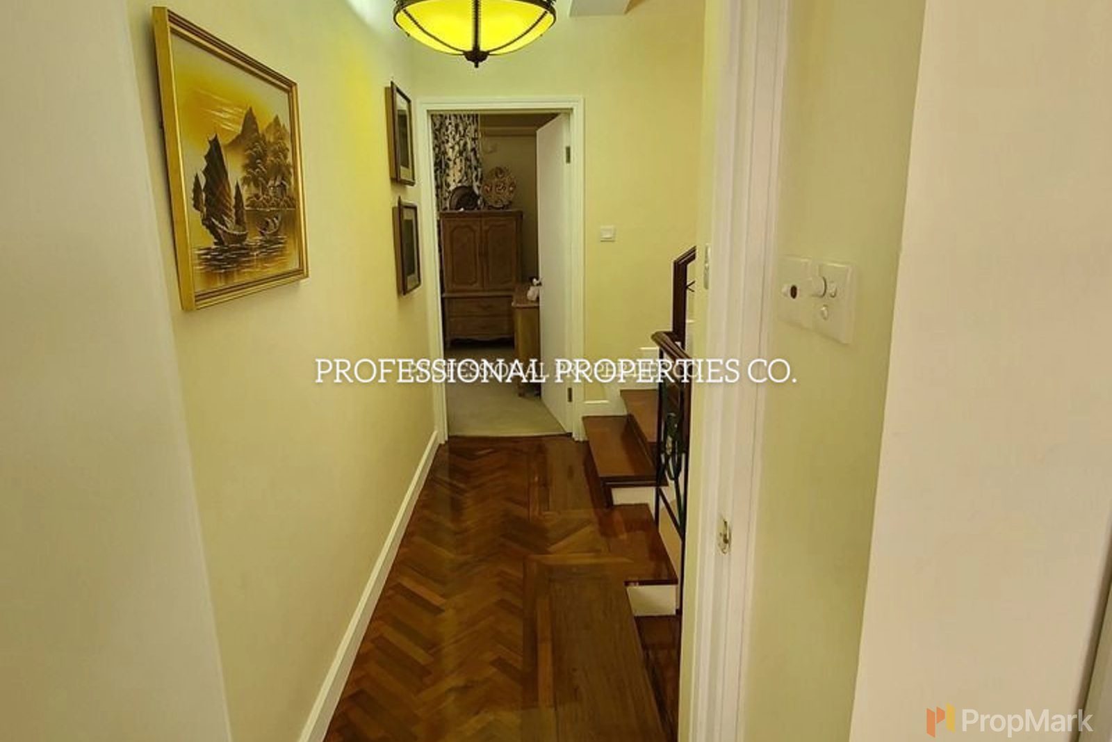 photo 127 — Coral Villas, Southside