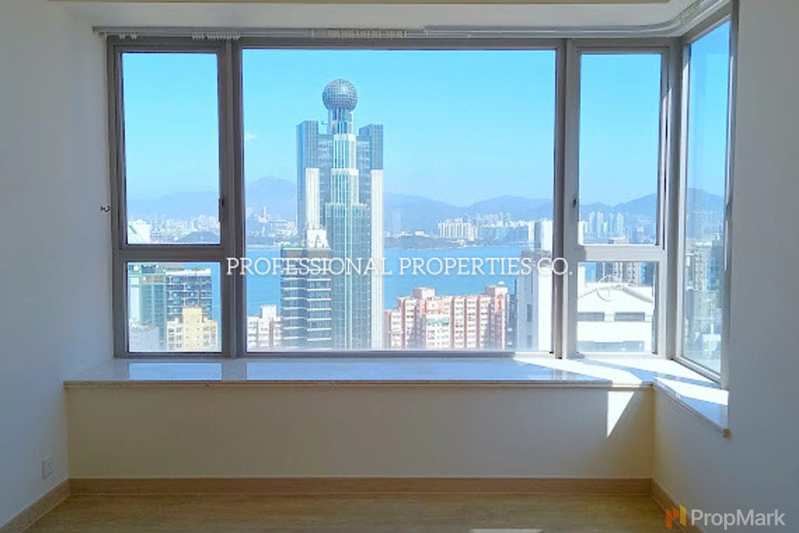 photo 6 — The Summa, Mid-levels West