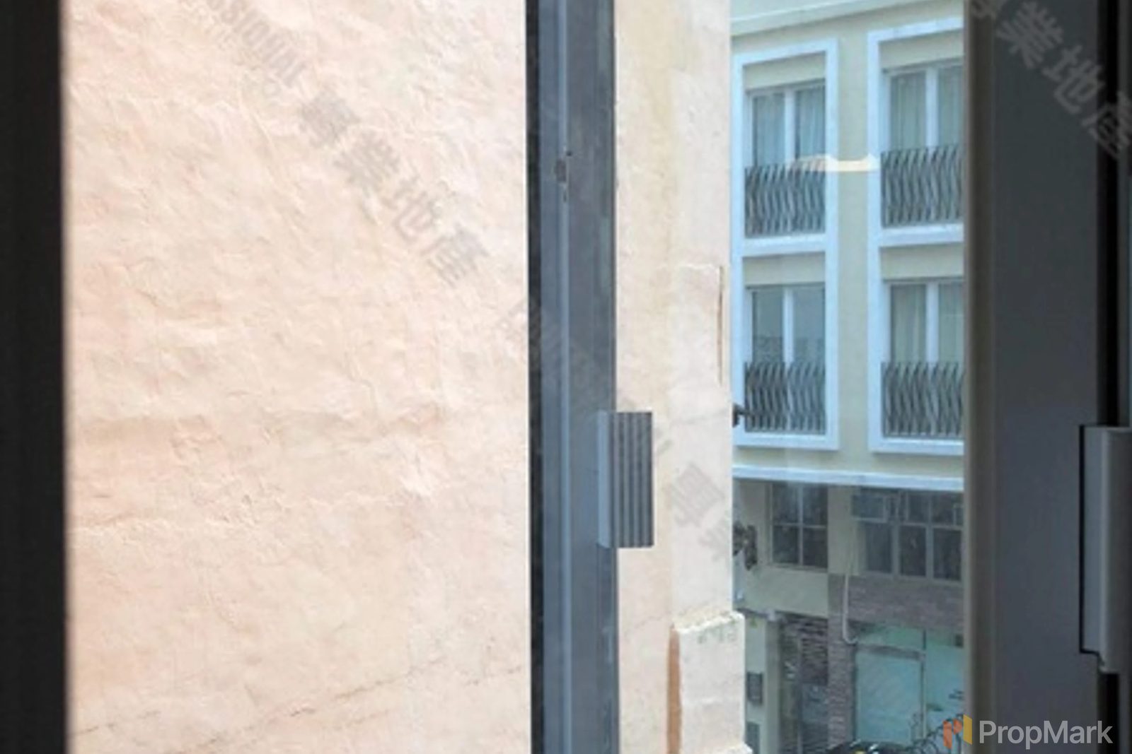 相片 6 — 晉寶大廈，跑馬地