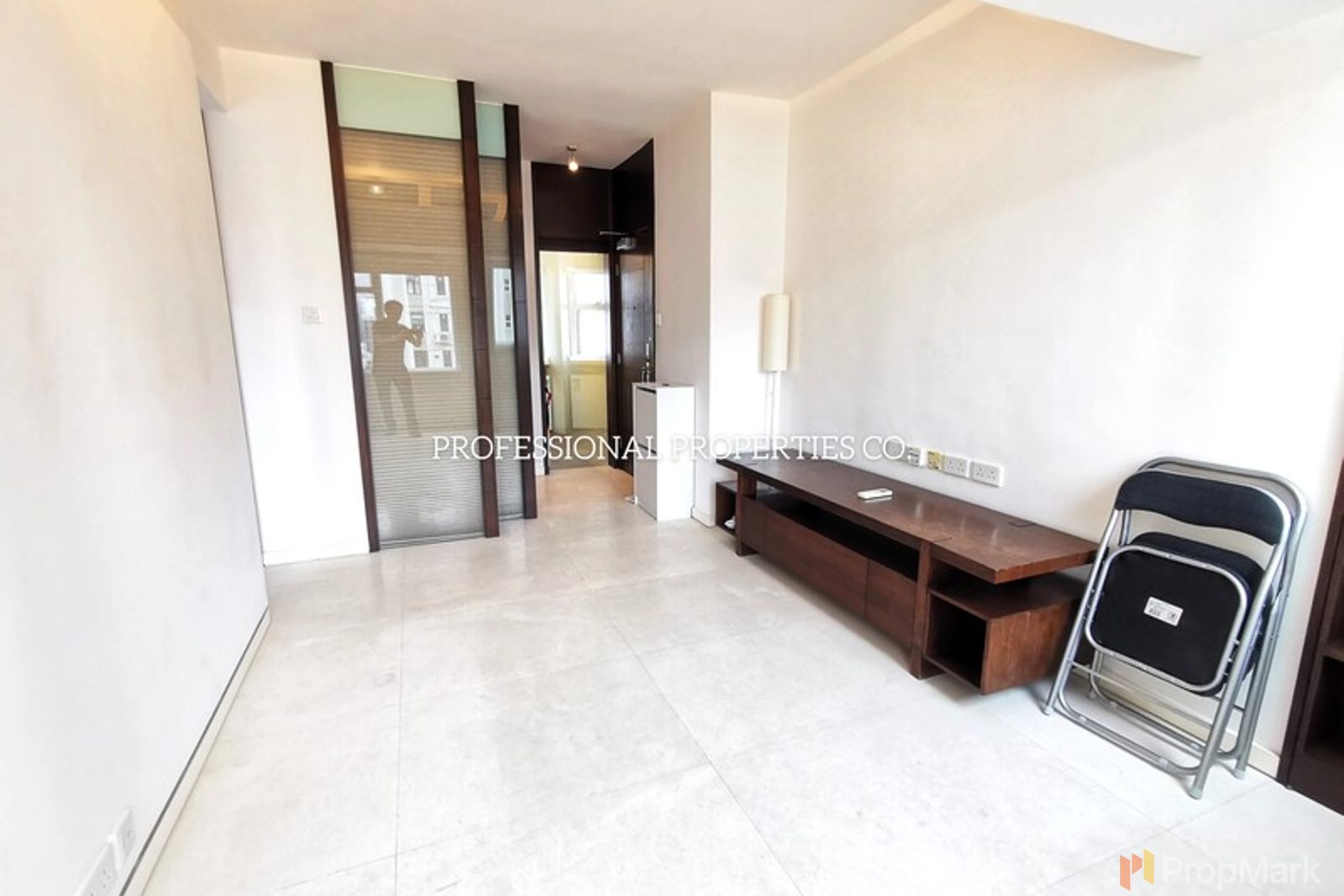 photo 14 — Fairview Court, Pokfulam