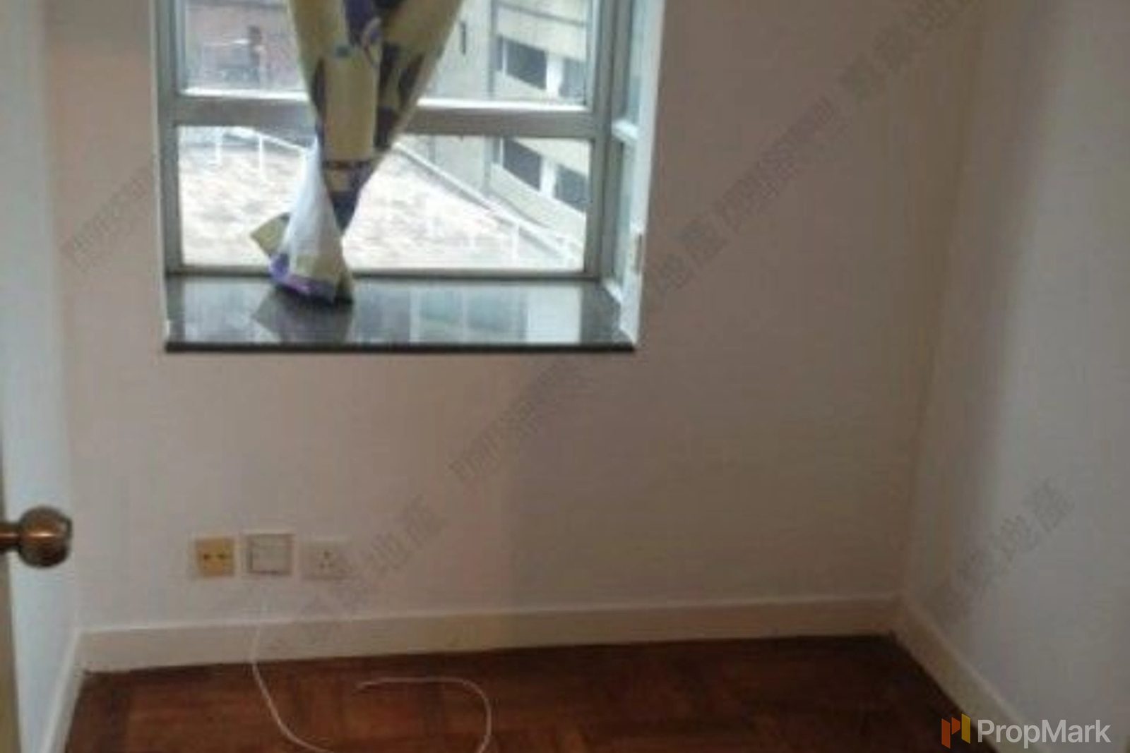 photo 6 — Windsor Court, Mid-levels West