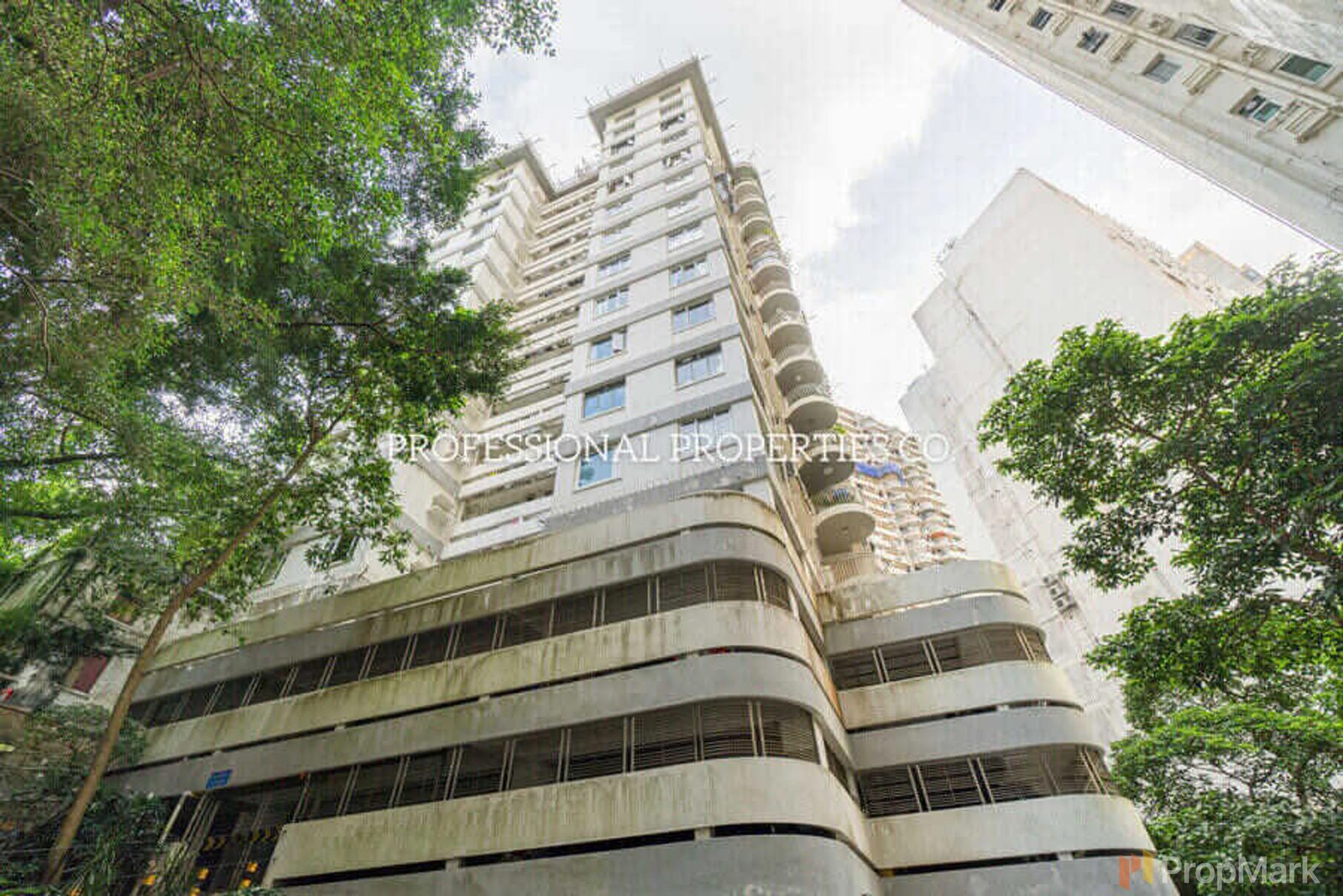 photo 13 — Botanic Terrace, Mid-levels West