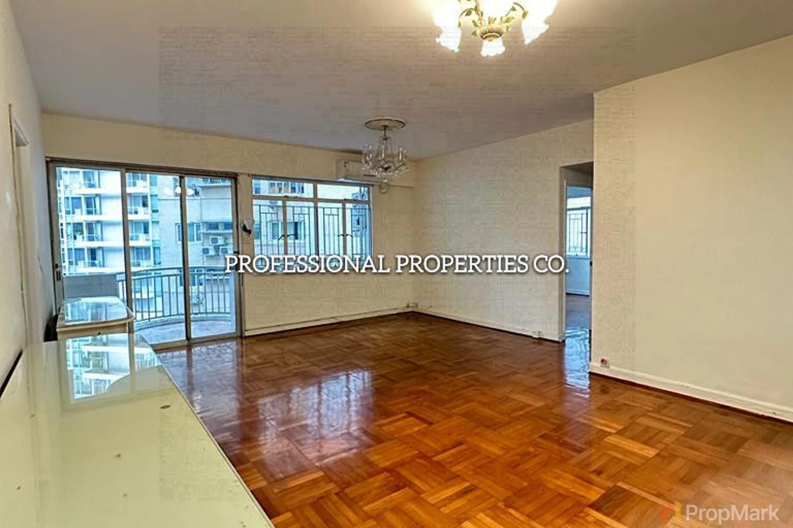 photo 2 — Botanic Terrace, Mid-levels West
