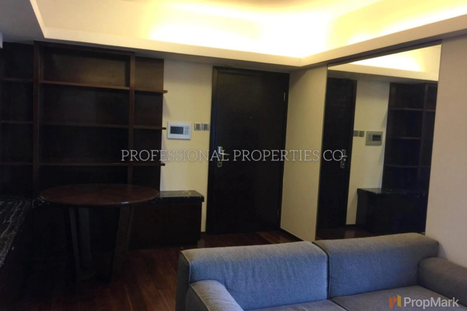 photo 11 — CentreStage, Sheung Wan