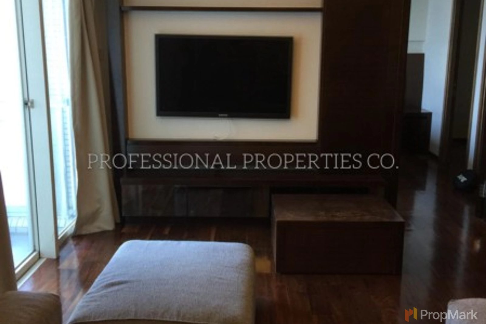 photo 10 — CentreStage, Sheung Wan