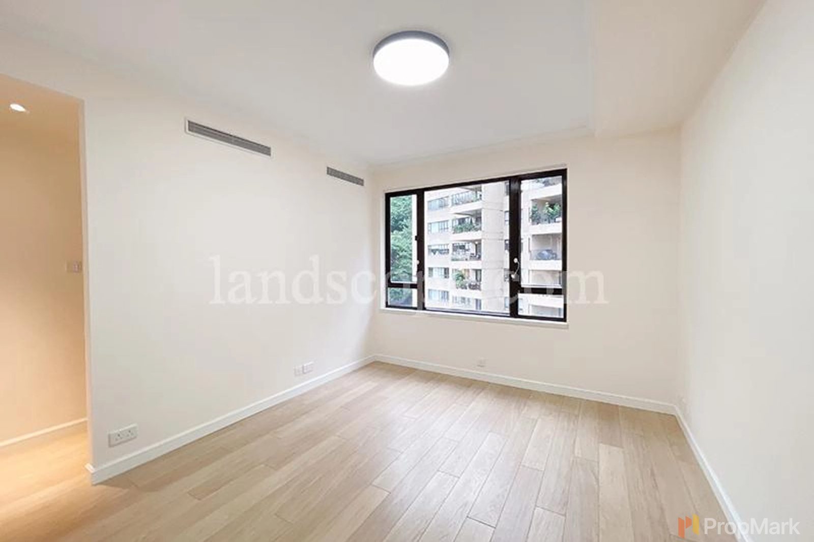 photo 7 — Chung Tak Mansion, Mid-levels Central