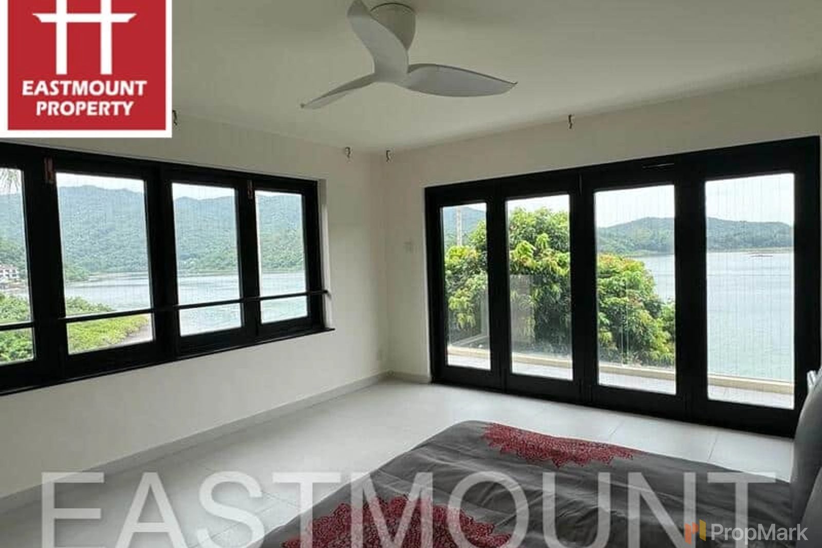 photo 13 — Wong Keng Tei, Sai Kung