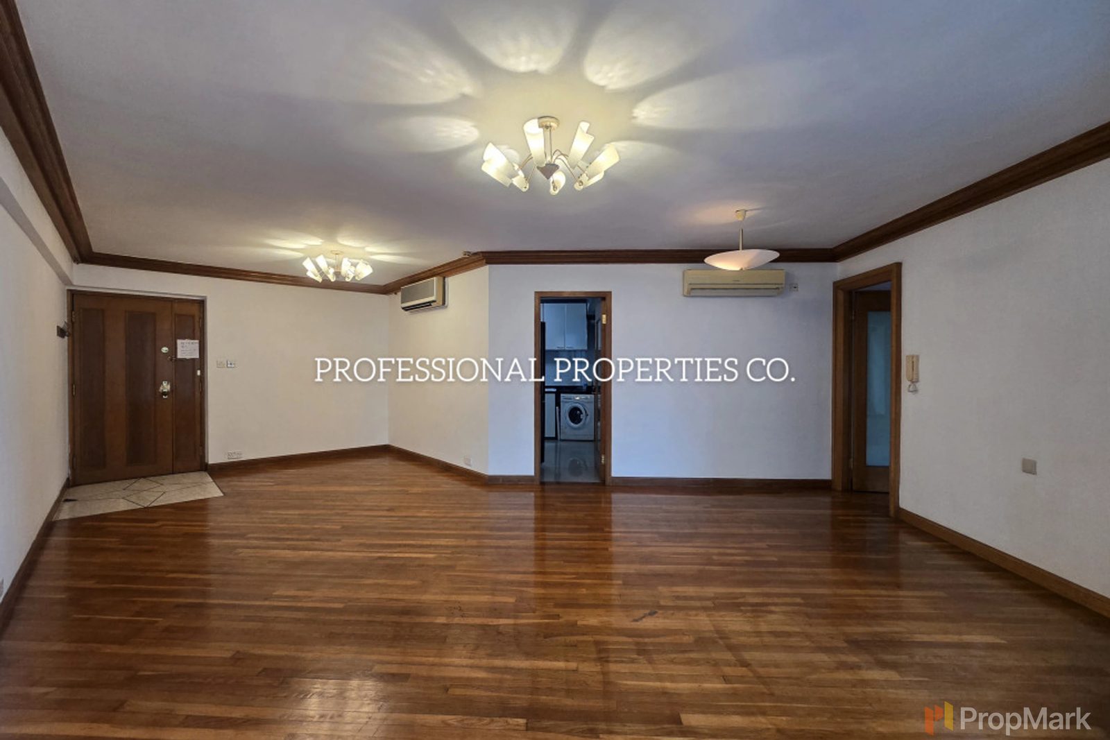 photo 2 — Robinson Place, Mid-levels West