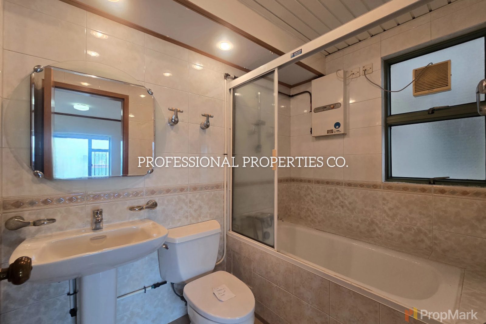 photo 9 — Robinson Place, Mid-levels West