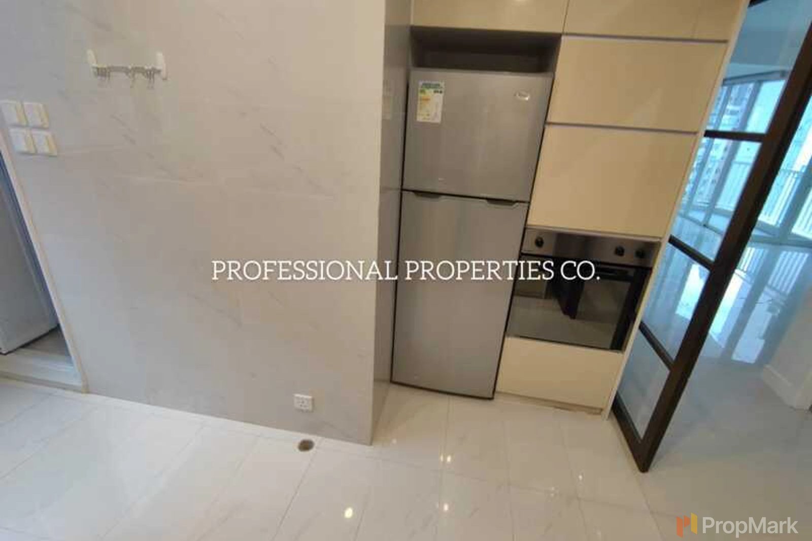 photo 4 — Wah Sen Court, Mid-levels West