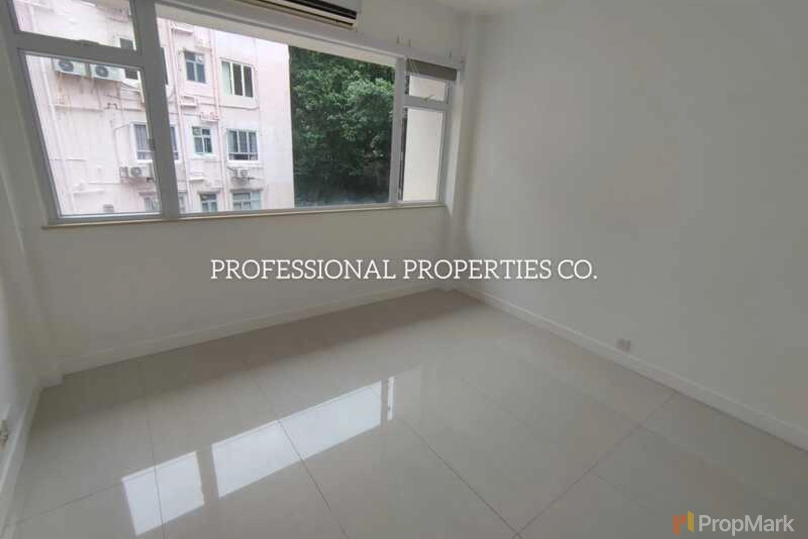 photo 6 — Wah Sen Court, Mid-levels West