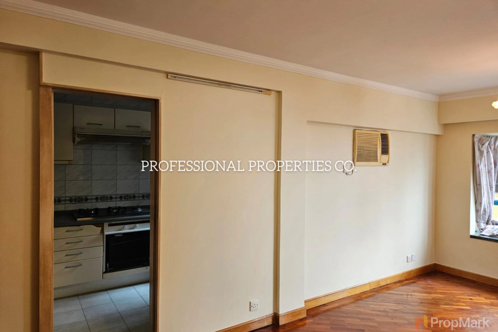 photo 3 — Prosperous Height, Mid-levels West