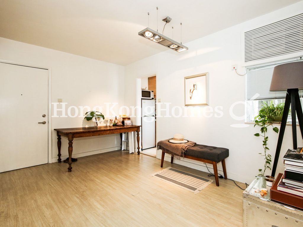 Living and Dining Room — Academic Terrace - Block 02, Pokfulam