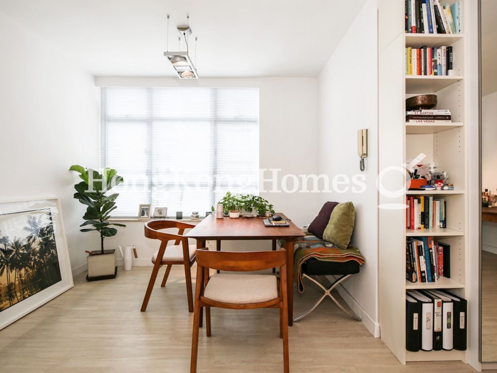 Living and Dining Room — Academic Terrace - Block 02, Pokfulam