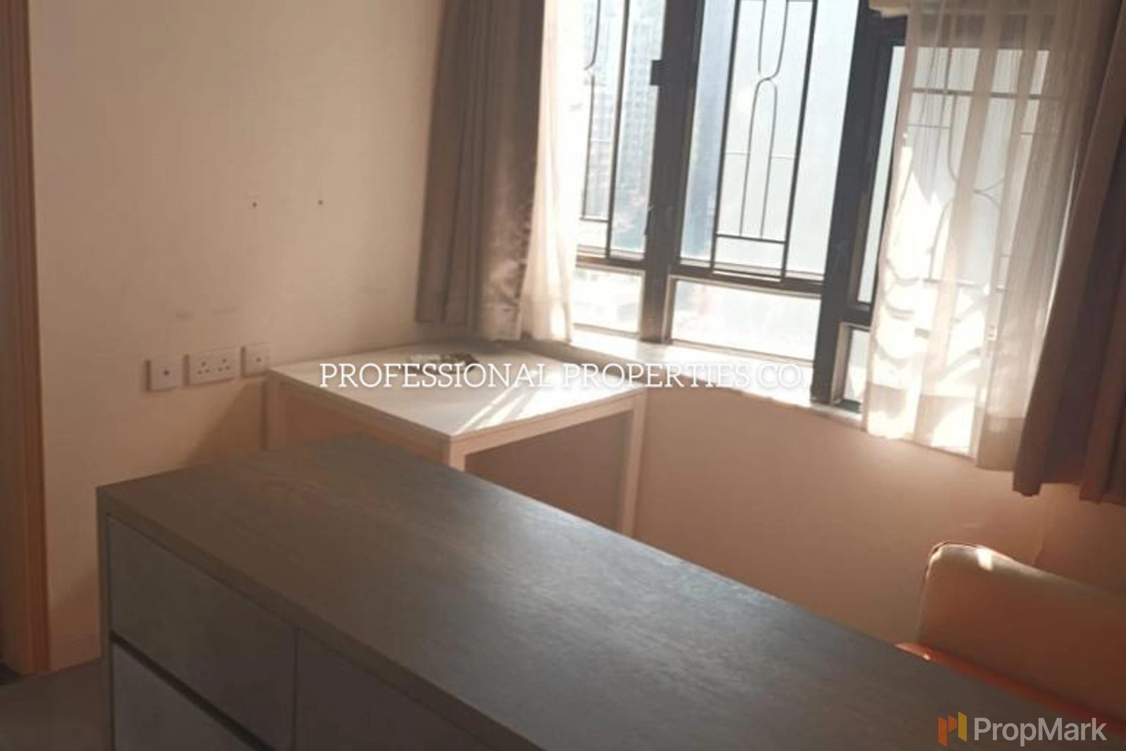 photo 2 — Connaught Garden, Sai Ying Pun