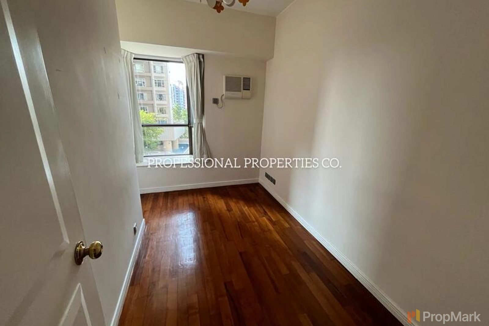 photo 7 — Dragonview Court, Mid-levels West