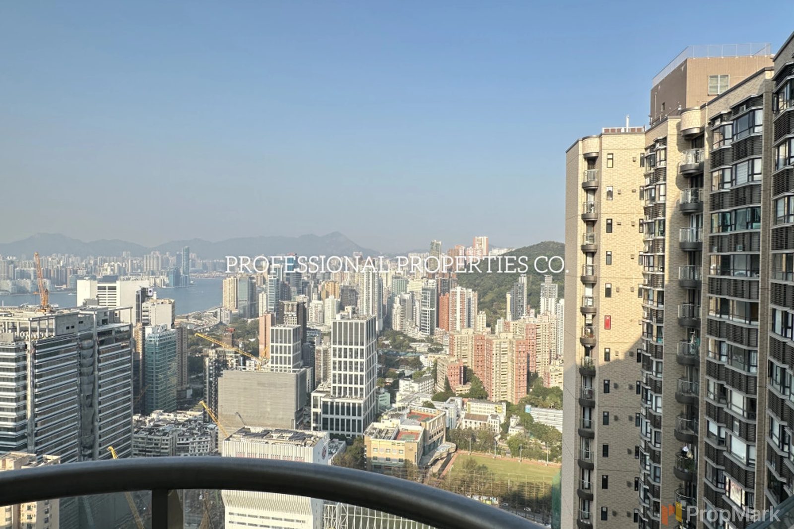 photo 20 — Beverly Hill, Happy Valley