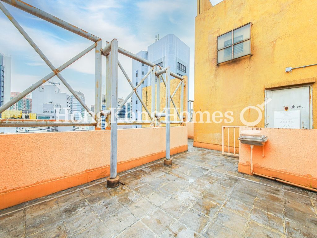 Private Roof Terrace — Harmony Court, Sheung Wan