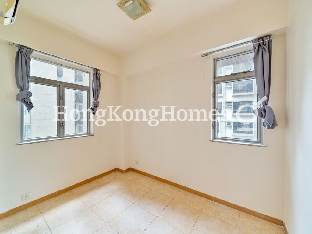 Second Bedroom — 正大花園大廈，西半山