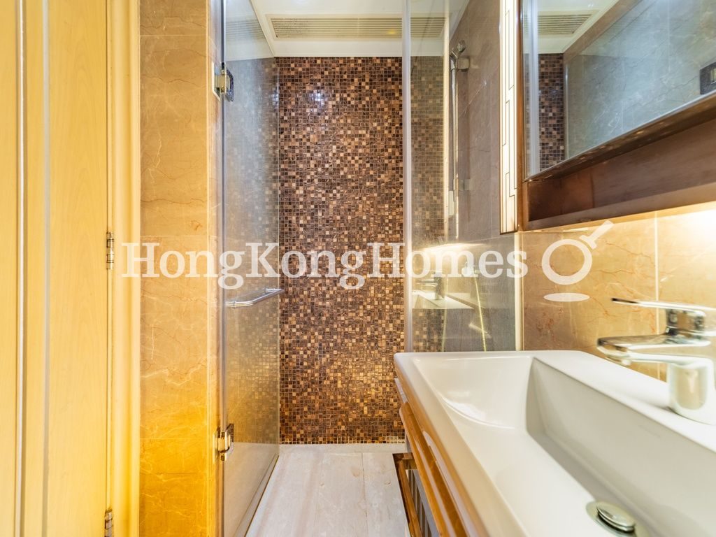 Guest Bathroom — 曉峰，北角