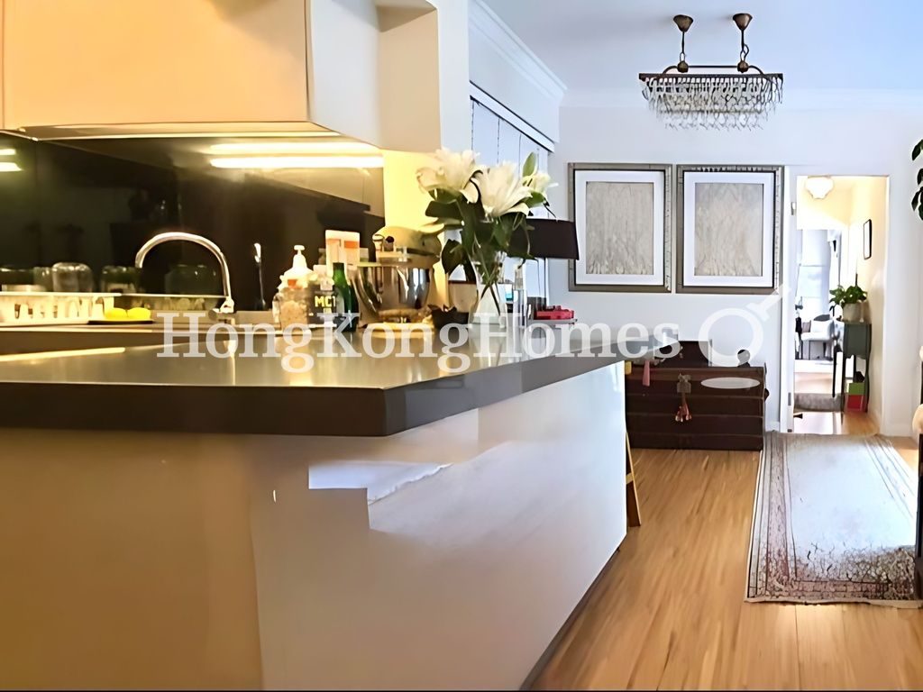 Open Kitchen — Serene Court, Western / Kennedy Town