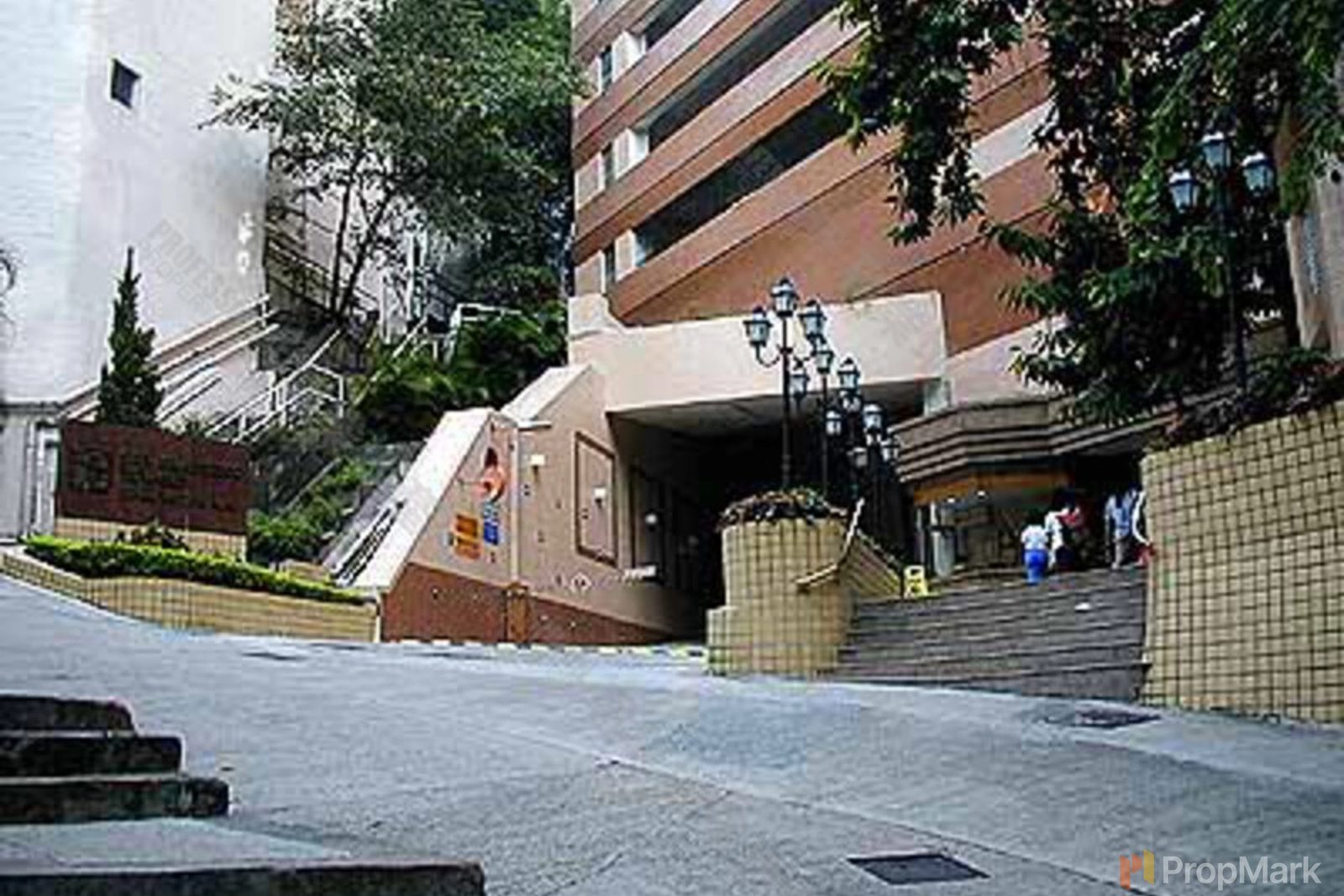 相片 10 — 金山花園，跑馬地