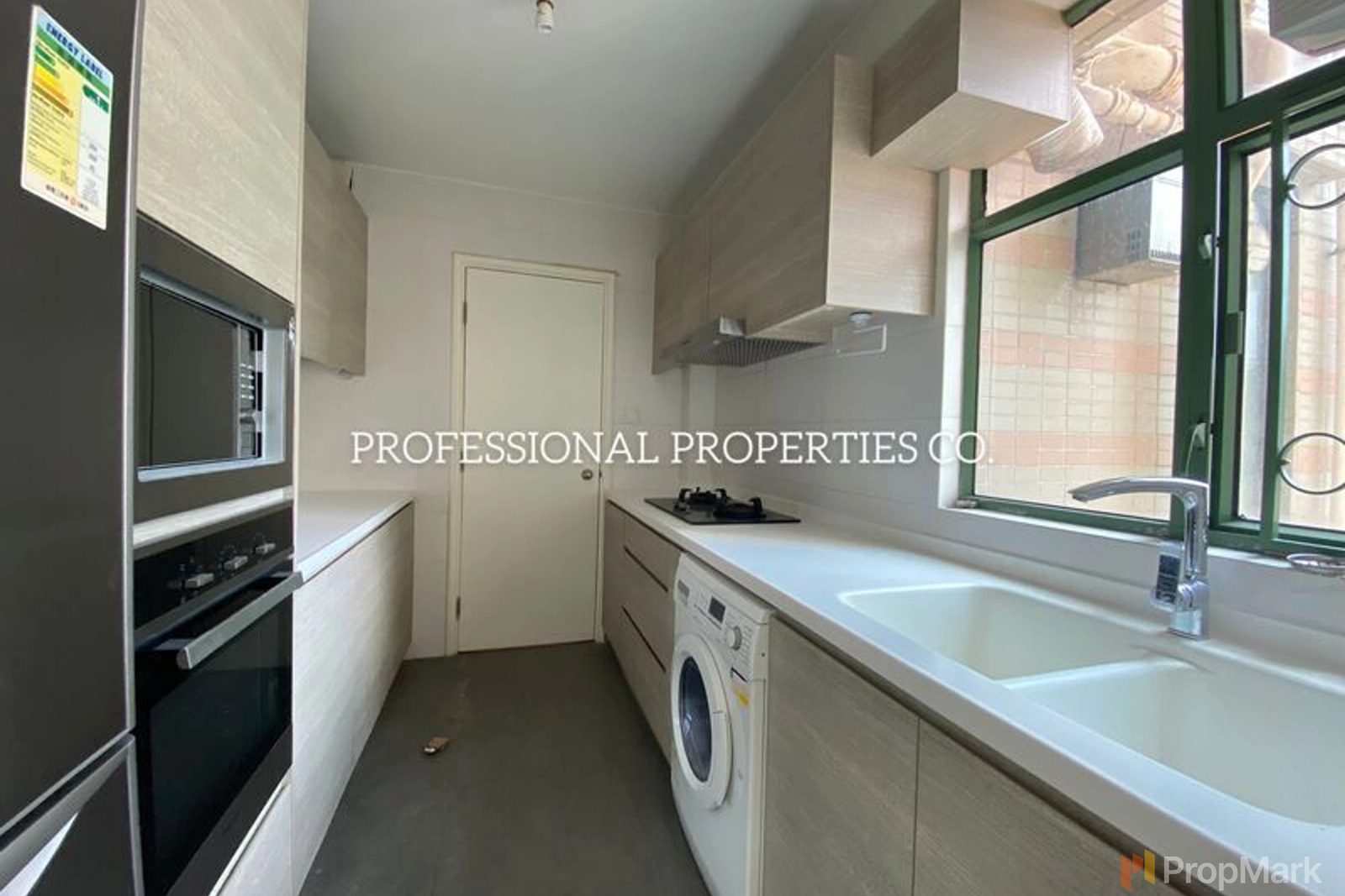 photo 11 — Robinson Place, Mid-levels West
