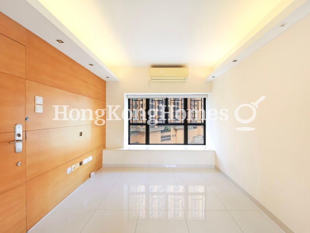 Living and Dining Room — Greenway Terrace - Block 02, Happy Valley