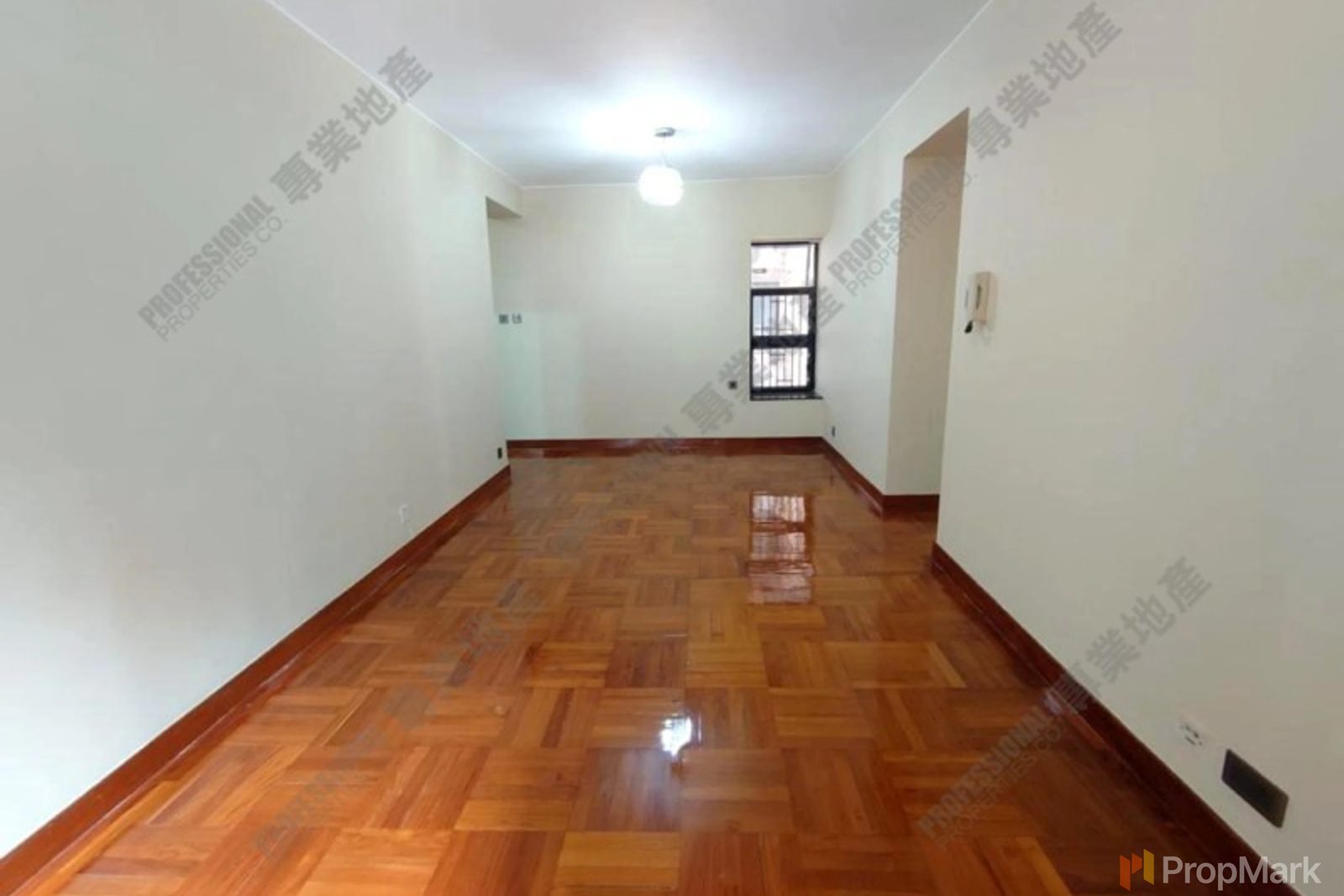 photo 9 — The Grand Panorama, Mid-levels West