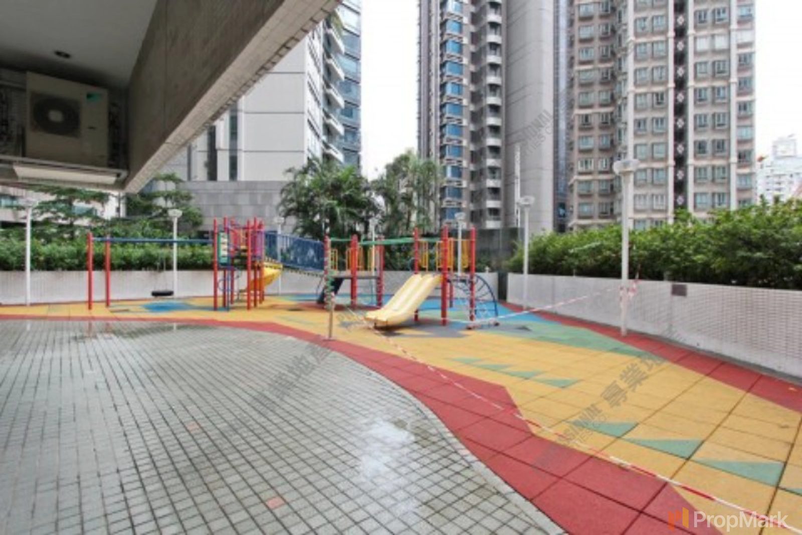 相片 12 — 高雲臺，西半山