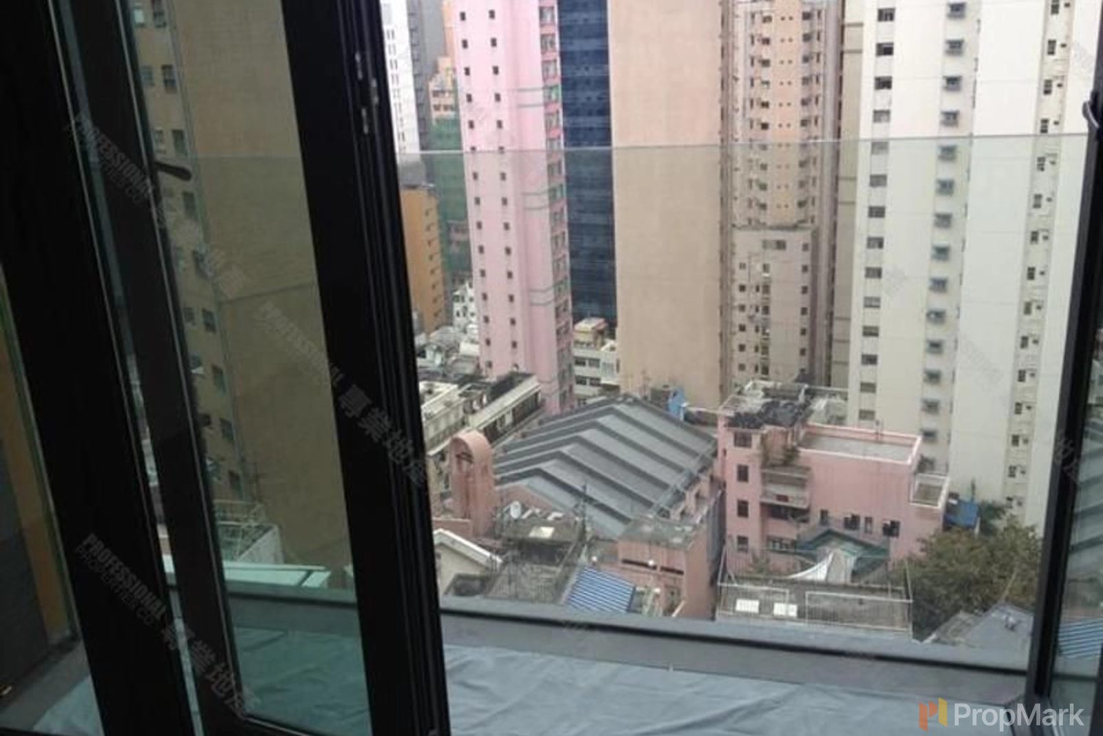 photo 7 — Gramercy, Mid-levels West